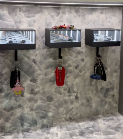 Urban Lilac | Mirror Bay